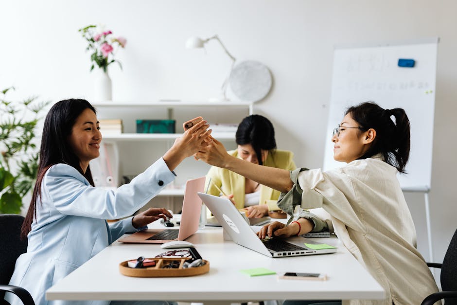 Laptops-PCs-1763579440767