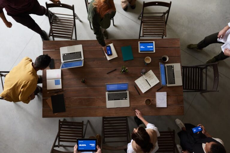 Laptops-PCs-1764604969010