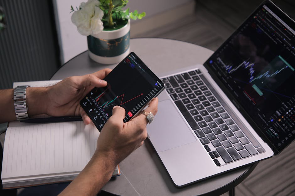 Laptops-PCs-1764950529557