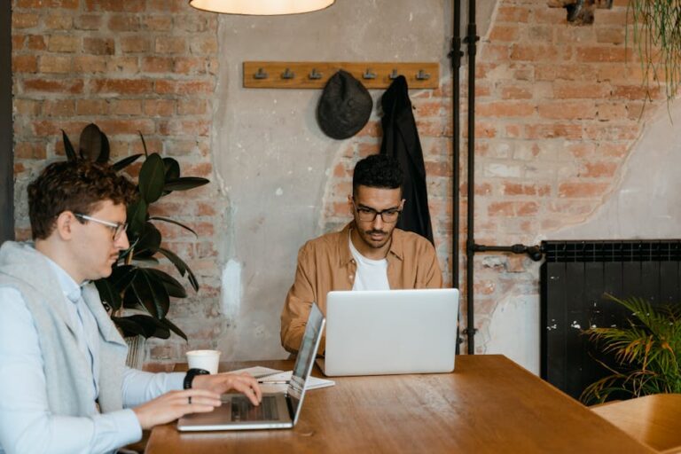 Laptops-PCs-1766563469795