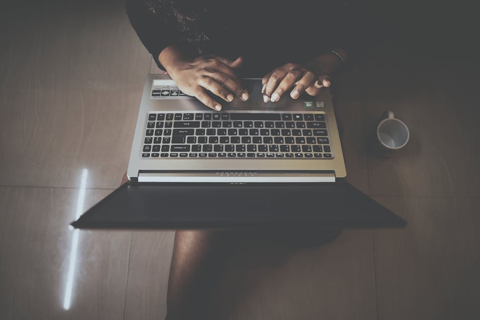 Laptops & PCs gadget India