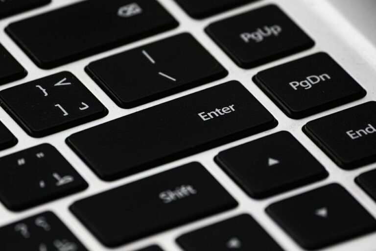 laptops-pcs-1779967854064