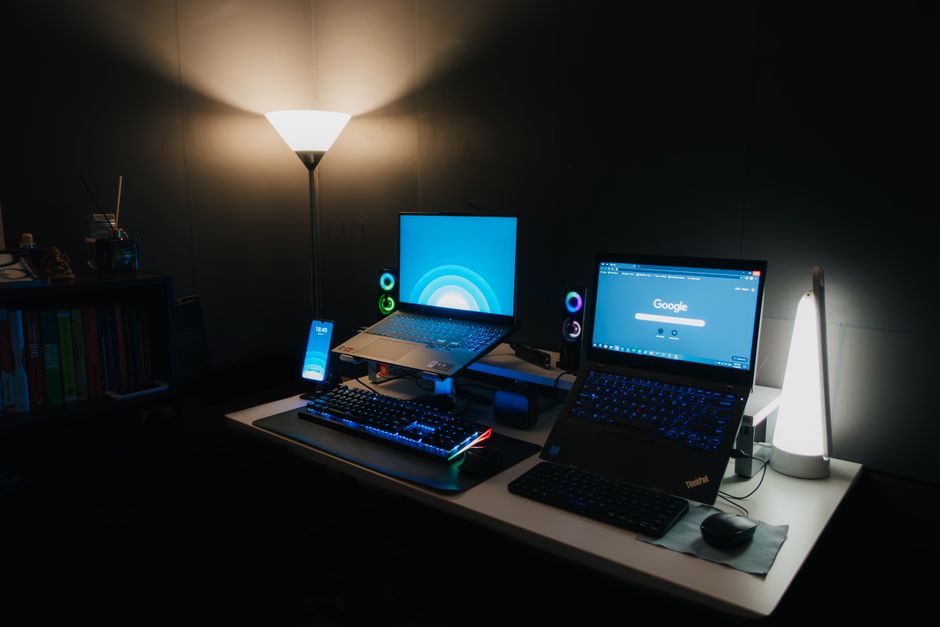 laptops-pcs-1781777133124