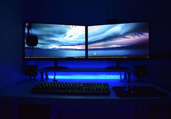 laptops-pcs-1789710465058
